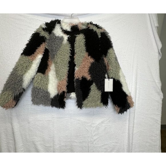 1. State Faux Fur Crop Jacket - Picture 2 of 7